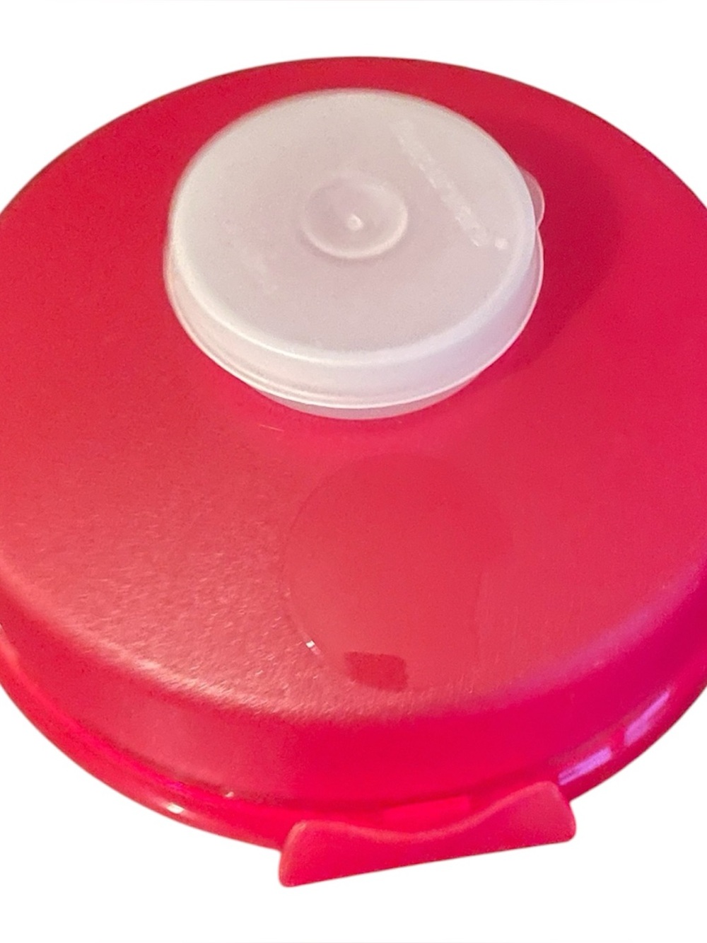 Vintage Tupperware Bagel Keeper w Smidget mini container red